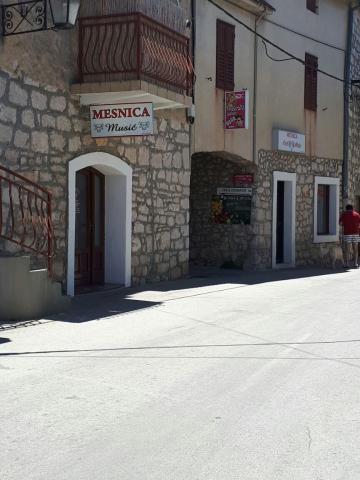 Apartmani Petra Pakostane Exterior photo